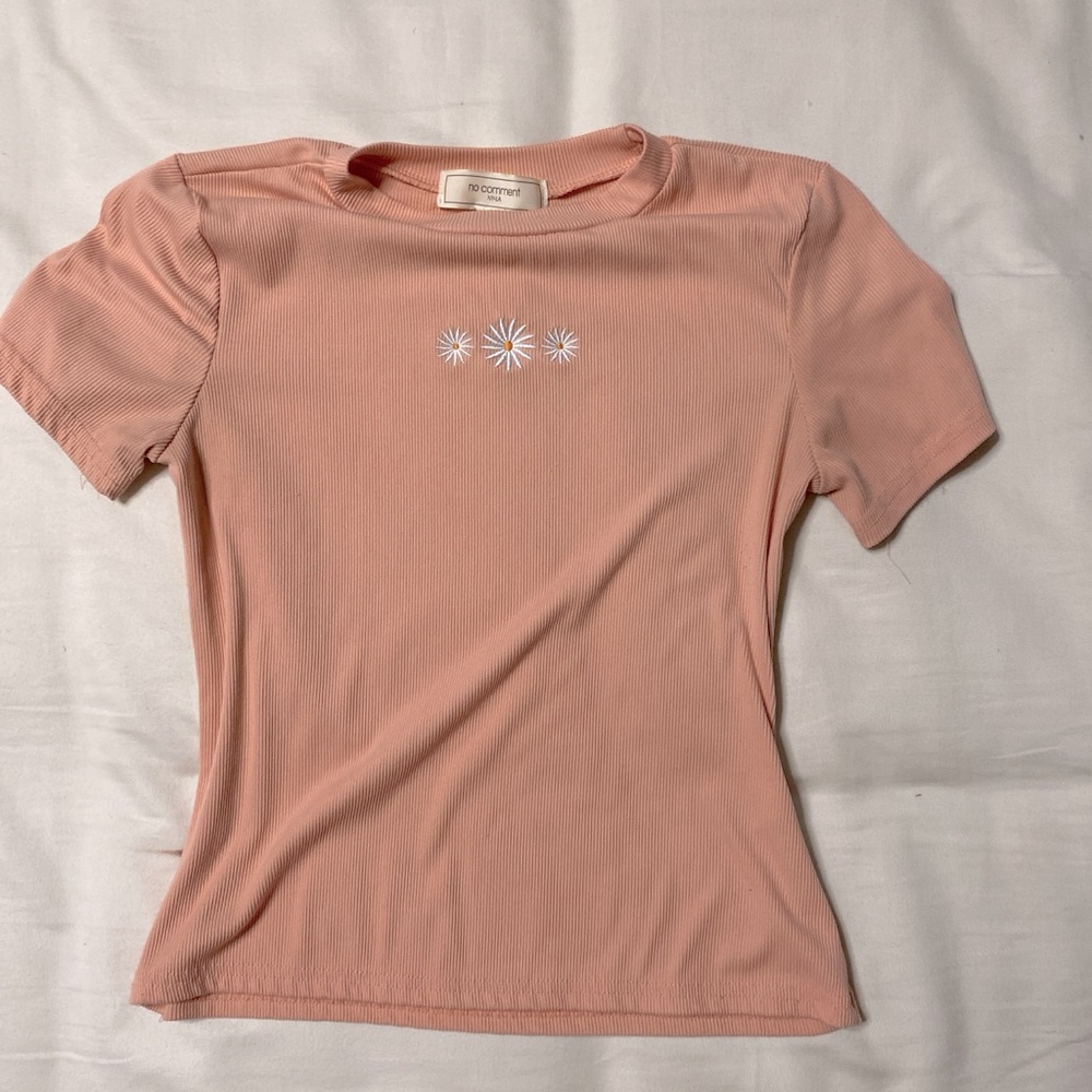 Cute dandelion shirt for girls/teens!